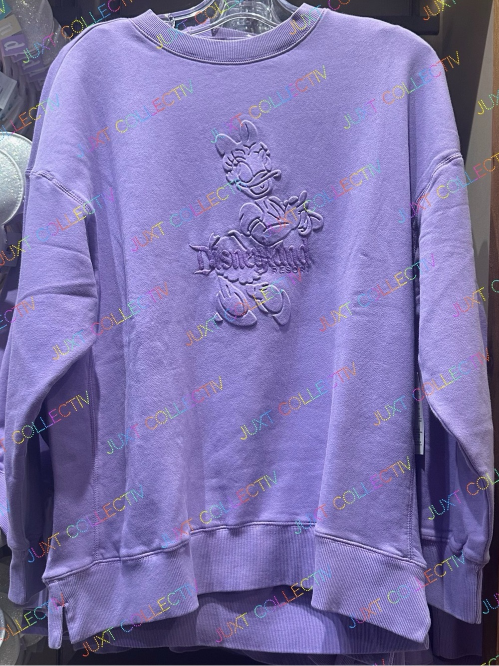 Disneyland Daisy Duck Embroidered Purple Sweatshirt NWT